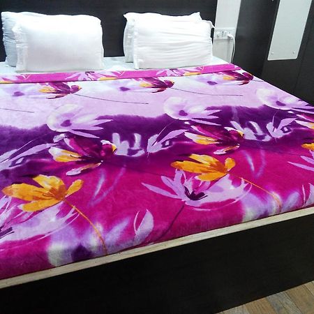 Asian Suites Tulsi Aura นาวีมุมไบ ภายนอก รูปภาพ
